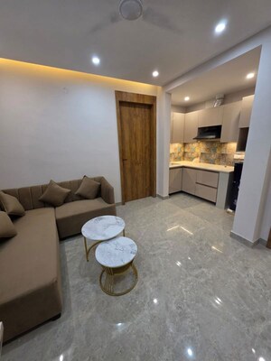 Living Room in 1 BHK Builder Floor at Sector 43 – for Rent