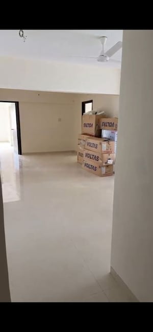 Hall in 3 BHK Apartment at Amrit CHS, Santacruz West – for Rent