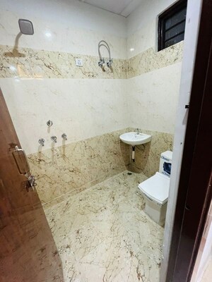 Bathroom in 6+ BHK Independent House at Raj Nagar Raj Kunj – for Sale