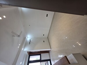 Furnished Amenities in 3 BHK Builder Floor at Sector 57 – for Rent