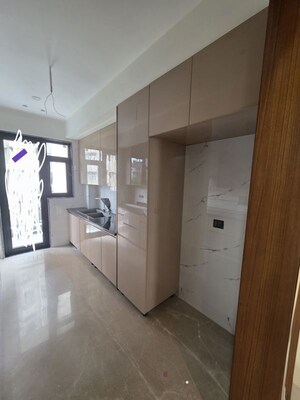 Kitchen in 3 BHK Builder Floor at Sector 57 – for Rent