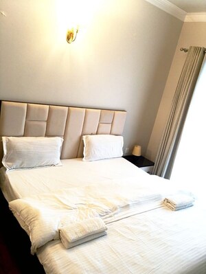 Bedroom in 1 BHK Apartment at Central Park 3 The Room, Sohna Sector 33 – for Rent