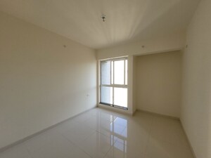 2 BHK Apartment For Rent in Godrej Emerald, Ghodbunder Road