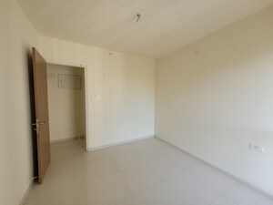 Room in 2 BHK Apartment at Godrej Emerald, Ghodbunder Road – for Rent
