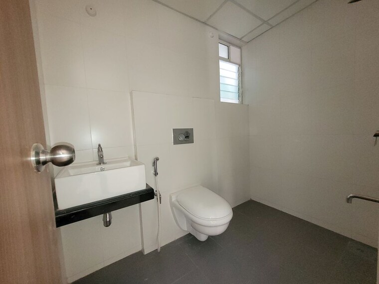 Bathroom, godrej-emerald 2 Bedroom 708 Sq.Ft. Apartment In Ghodbunder Road Thane 10670835