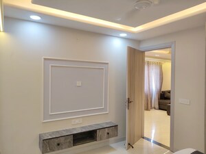 Furnished Amenities in 3 BHK Builder Floor at Sector 57 – for Rent