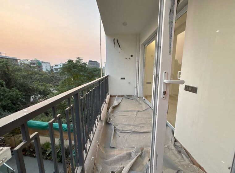 Balcony, sector 21 3 Bedroom 1550 Sq.Ft. Builder Floor In Sector 21 Gurgaon 10670874