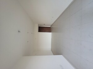 Room in 2 BHK Apartment at Lodha Splendora, Ghodbunder Road – for Rent