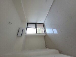Room in 2 BHK Apartment at Lodha Splendora, Ghodbunder Road – for Rent