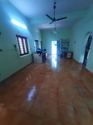 Parking in 2 BHK Apartment at Srinivasa Residency Narayanguda, Narayanguda – for Sale