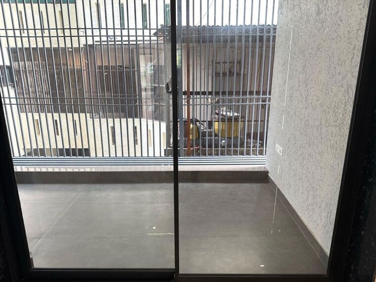 Balcony, sector 23 3 Bedroom 1550 Sq.Ft. Builder Floor In Sector 23 Gurgaon 10670914