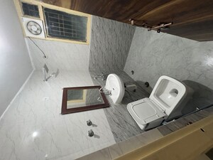 Bathroom in 3 BHK Apartment at Amrapali Titanium, Sector 119 – for Rent