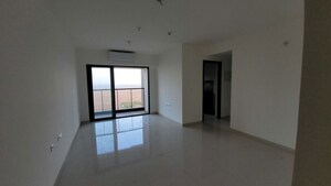 Room in 2 BHK Apartment at Lodha Splendora, Ghodbunder Road – for Rent