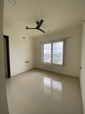 Room in 2 BHK Apartment at Pharande Puneville, Punawale – for Rent