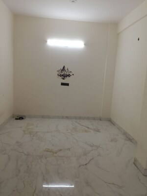  Shop For Rent in Neb Sarai