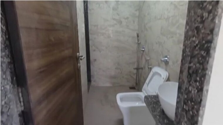 Bathroom, chembur 2 Bedroom 1077 Sq.Ft. Apartment In Chembur Mumbai 10670997