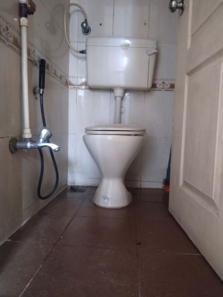 Bathroom, haware-splendor 2.5 Bedroom 1100 Sq.Ft. Apartment In Kharghar Navi Mumbai 10670938
