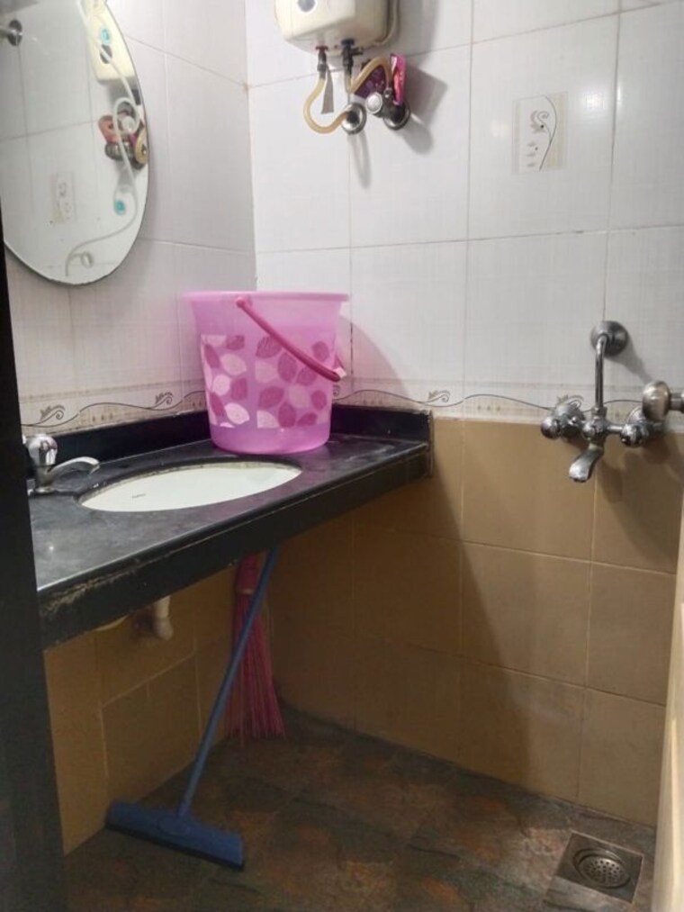 Bathroom, haware-splendor 2.5 Bedroom 1100 Sq.Ft. Apartment In Kharghar Navi Mumbai 10670938