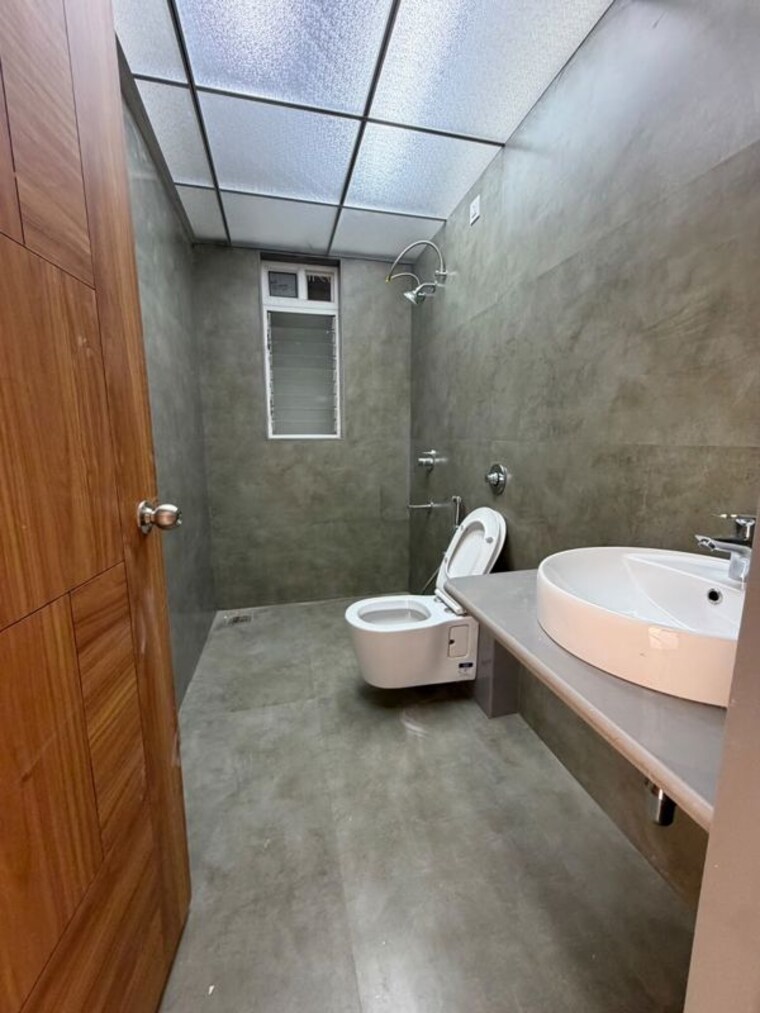Bathroom, northcape-venicia 2 Bedroom 849 Sq.Ft. Apartment In Baner Pune 10671016