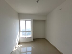 Room in 2 BHK Apartment at Puranik City Reserva, Ghodbunder Road – for Rent