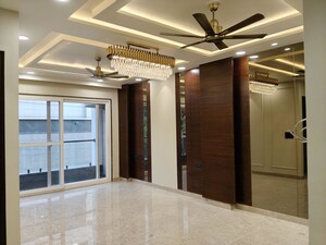 3 BHK Builder Floor For Rent in Sector 22