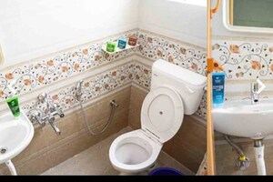 Bathroom in 2 BHK Apartment at Hsr Layout – for Rent