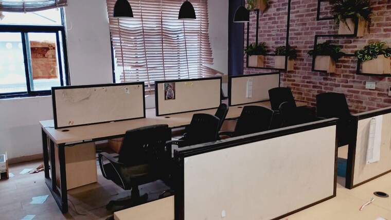 Team Area, sector 63 Commercial Office Space in IT/SEZ 4000 Sq.Ft. In Sector 63 Noida 10671092