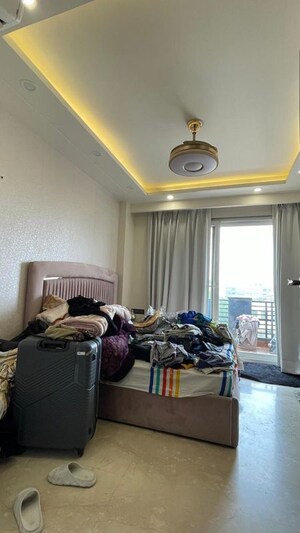 Bedroom in 3 BHK Builder Floor at Sector 21 – for Rent
