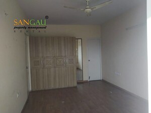 Room in 2 BHK Apartment at Grand Edifice, Hoskote – for Rent