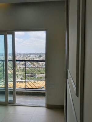 Room in 2 BHK Apartment at Karle Vario Homes, Hebbal – for Rent
