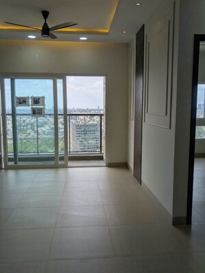 Room in 2 BHK Apartment at Karle Vario Homes, Hebbal – for Rent