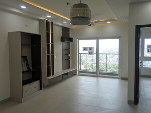 Room in 2 BHK Apartment at Karle Vario Homes, Hebbal – for Rent