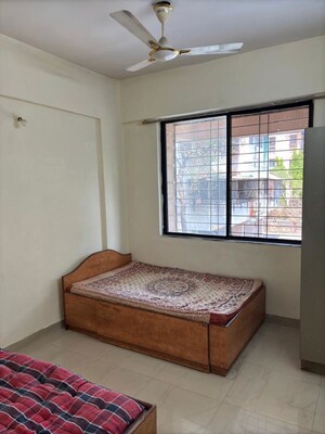 Bedroom in 2 BHK Apartment at Suda Silver Estate, Kondhwa – for Rent
