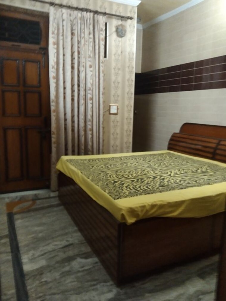 Bedroom, sector 22 2 Bedroom 1200 Sq.Ft. Villa In Sector 22 Gurgaon 10671146