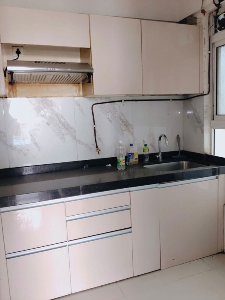 Kitchen, chembur 2 Bedroom 715 Sq.Ft. Apartment In Chembur Mumbai 10671130