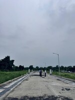909 Sq.Ft. Plot in Salai Gadhani