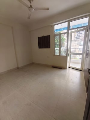 Room in 2 BHK Apartment at Proview Officer City, Raj Nagar Extension – for Sale