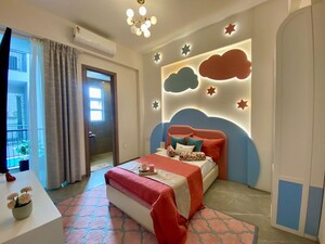 Bedroom in 3.5 BHK Apartment at M3M Antalya Hills, Sector 79 – for Sale