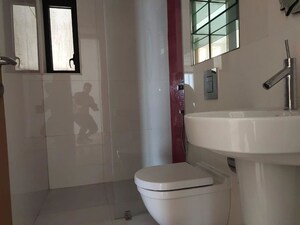 Bathroom in 4 BHK Apartment at Lodha New Cuffe Parade, Wadala – for Rent