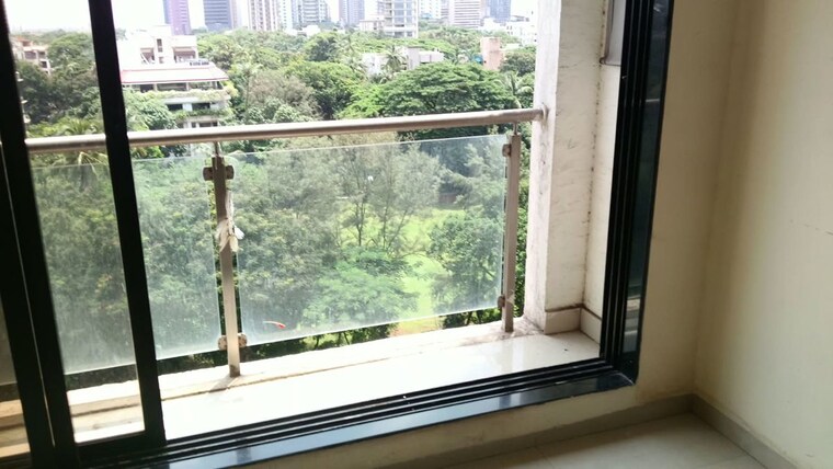 Balcony, earth-galaxy-dadar 3 Bedroom 940 Sq.Ft. Apartment In Dadar East Mumbai 10671200