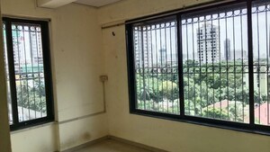 Room in 3 BHK Apartment at Earth Galaxy Dadar, Dadar East – for Rent