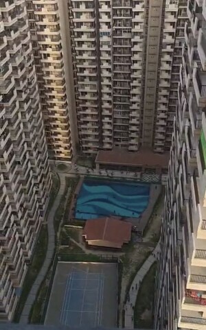 3 BHK Apartment For Sale in Gaur City 2 - 14th Avenue, Sector 16c Greater Noida