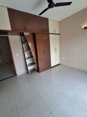 Room in 3 BHK Apartment at Mythreyi Naimisha, Wilson Garden – for Rent