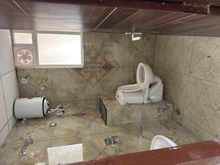 Bathroom, vardhman-empire-estate 1 Bedroom 446 Sq.Ft. Apartment In Mahapura Jaipur 10671204