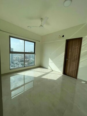 2 BHK Apartment For Rent in Sheth Irene, Malad West