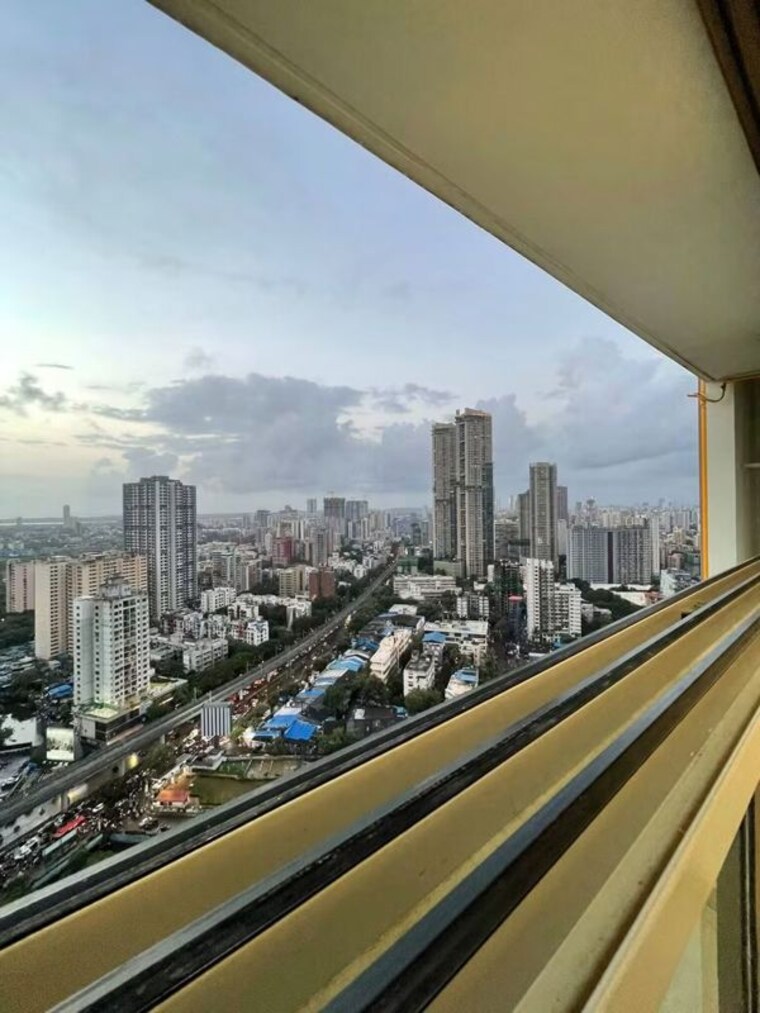 Balcony, sheth-irene 2 Bedroom 676 Sq.Ft. Apartment In Malad West Mumbai 10671216