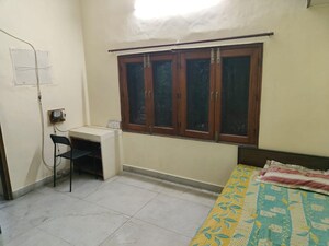 Bedroom in 3 BHK Builder Floor at Alaknanda – for Rent