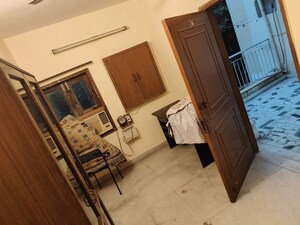 Living Room in 3 BHK Builder Floor at Alaknanda – for Rent