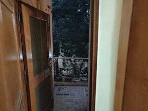 Bedroom in 3 BHK Builder Floor at Alaknanda – for Rent