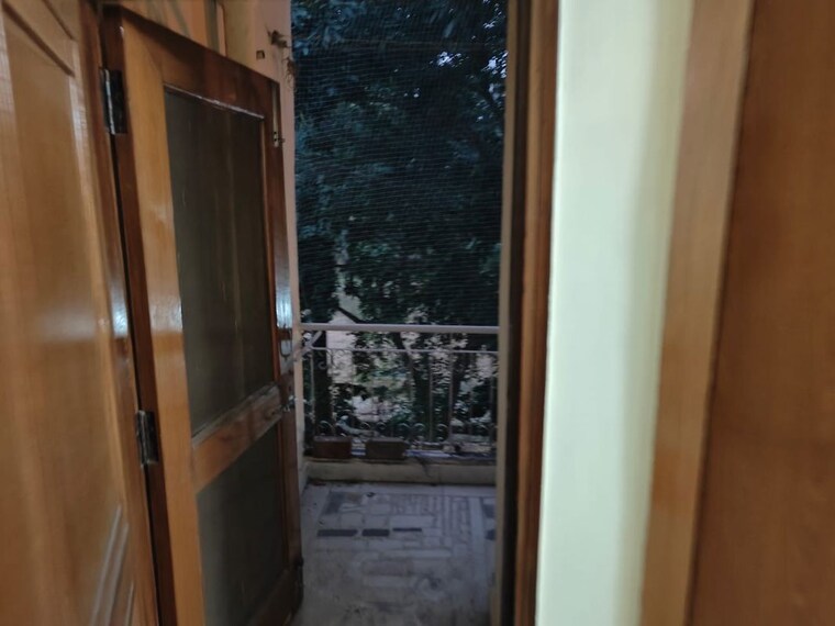 Bedroom, alaknanda 3 Bedroom 1300 Sq.Ft. Builder Floor In Alaknanda Delhi 10671223